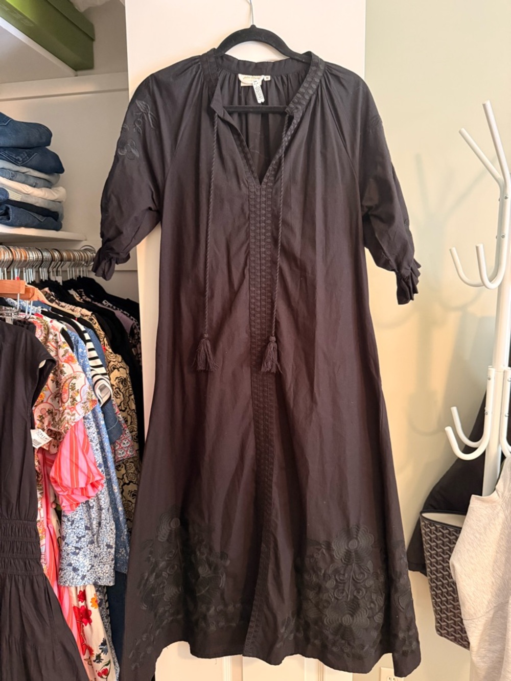 Julia Amory Coatue Caftan Short Sleeve Embroidered Dress